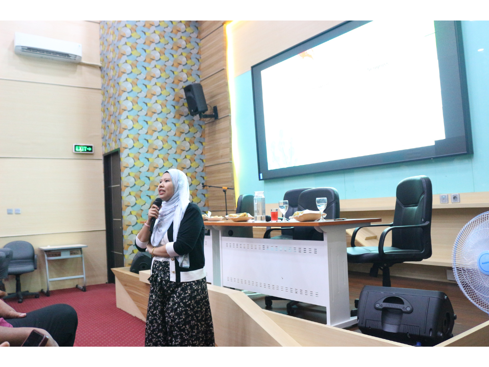 Kuliah Tamu Internasional “Introduction to Blue Carbon and Global Environmental Changes” oleh Dr. Natasha Arina dari Universiti Sains Malaysia